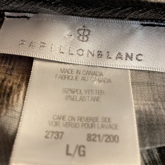 Papillon Blanc Shades of Brown and Grey with Black Trim - Picture 6 of 7